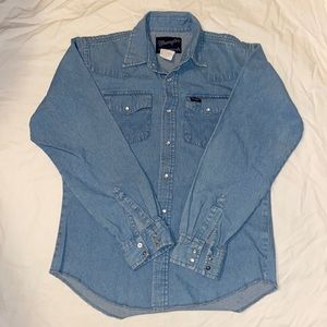 Boy’s Wrangler pearl snap work shirt